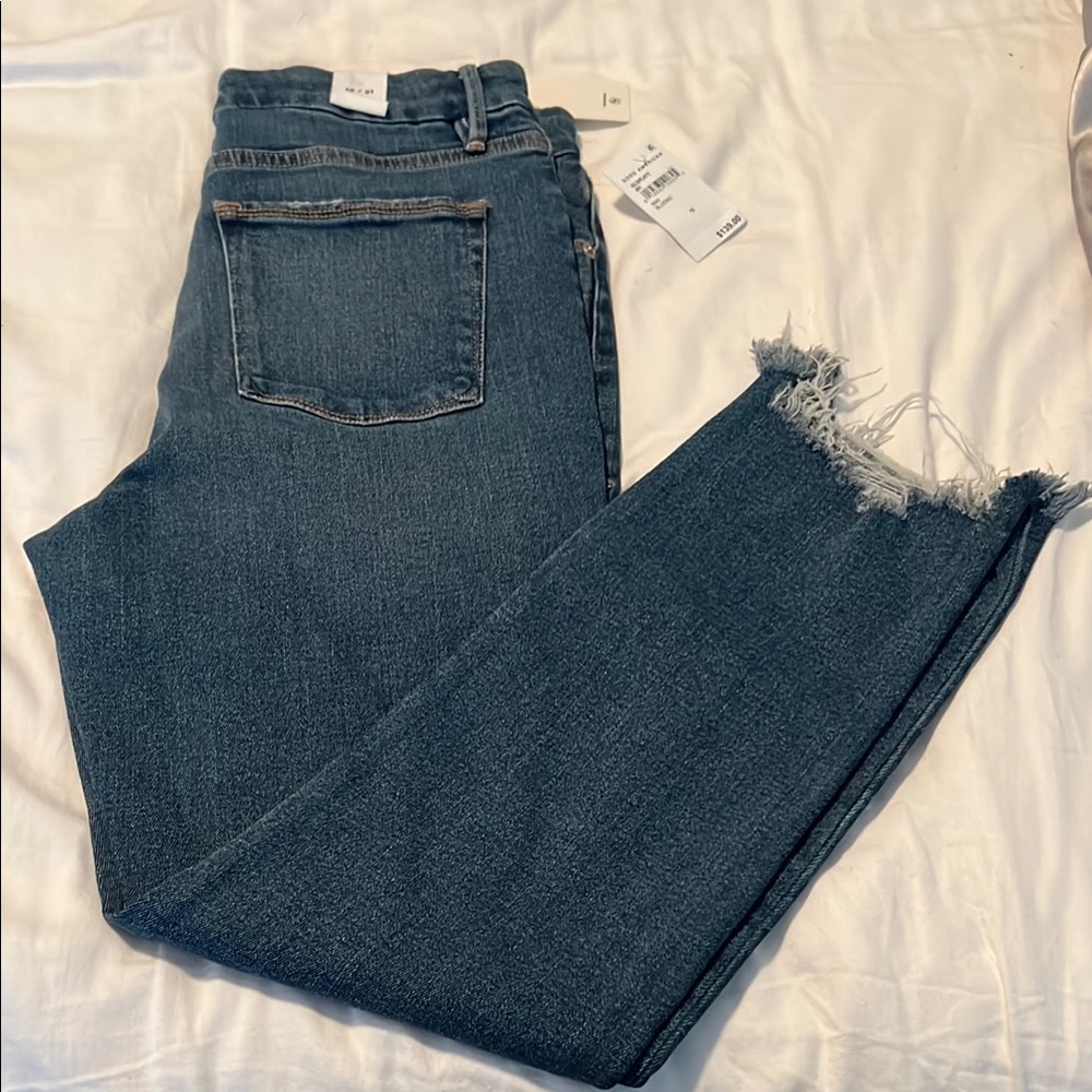 Good American Blue Ankle Cropped Jeans with Frayed Hem